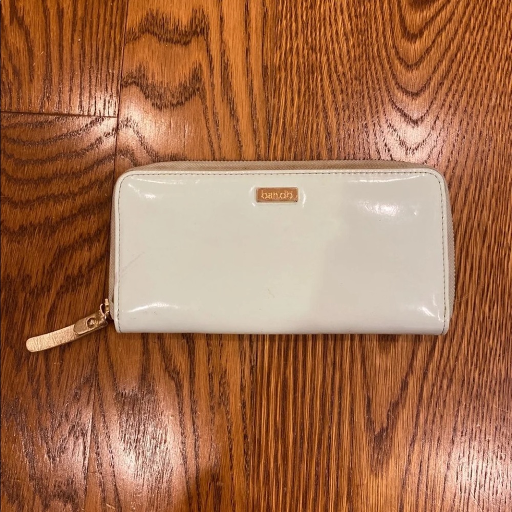 Ban.dō mint green women’s wallet